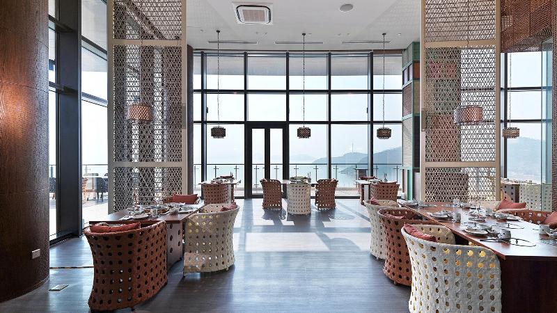هتل Crowne Plaza Ningbo Xiangshan Sea View By Ihg