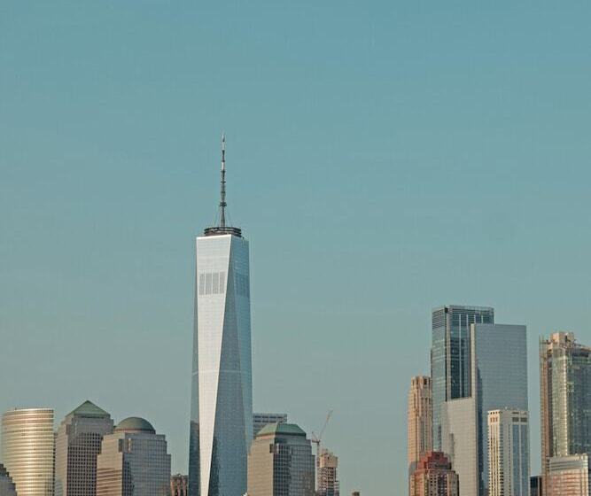 فندق Four Seasons  New York Downtown