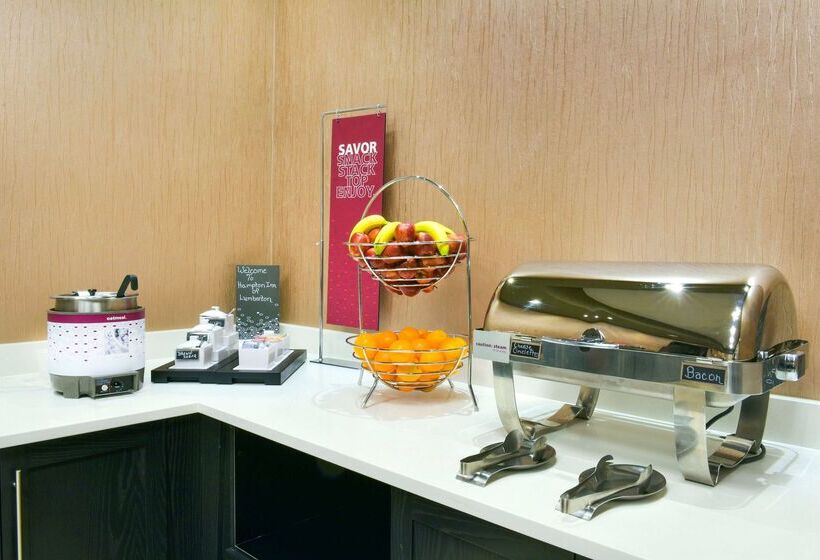 هتل Hampton Inn Lumberton