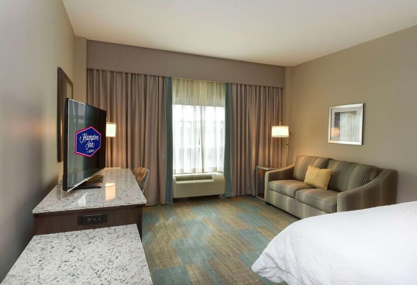 هتل Hampton Inn Lumberton