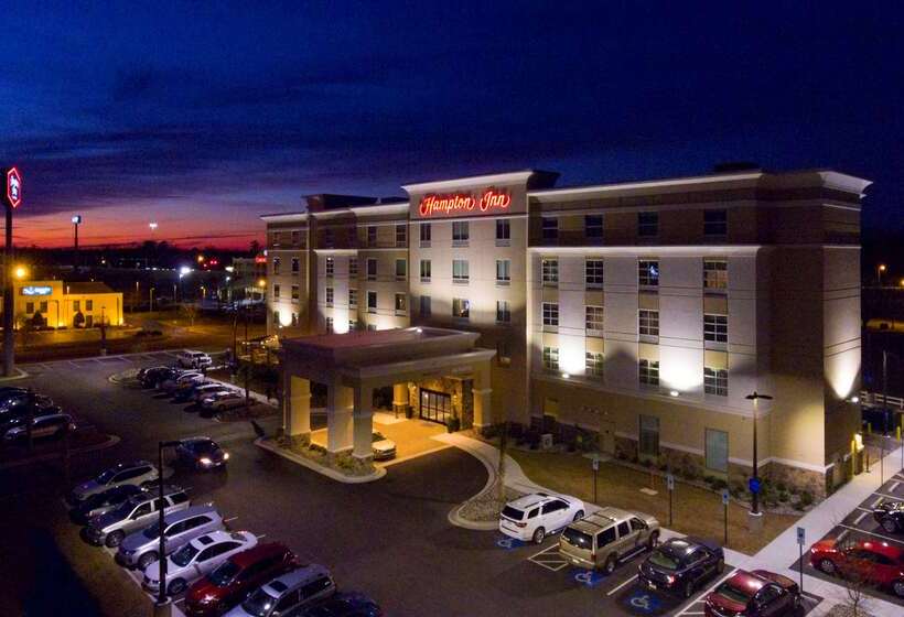هتل Hampton Inn Lumberton