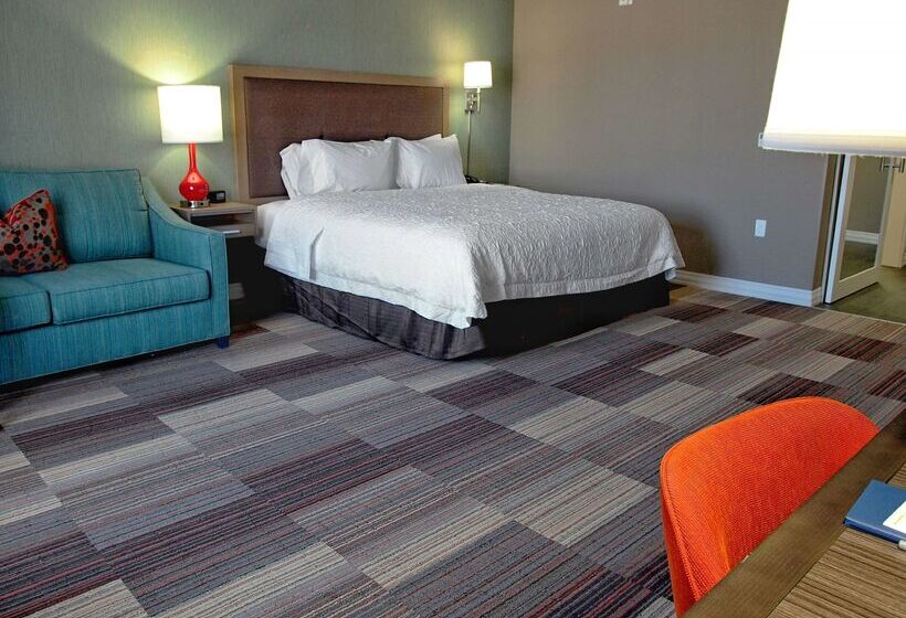 فندق Hampton Inn & Suites Moore