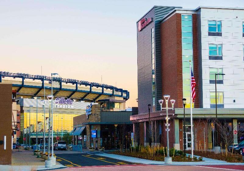 בית מלון כפרי Hilton Garden Inn Foxborough Patriot Place
