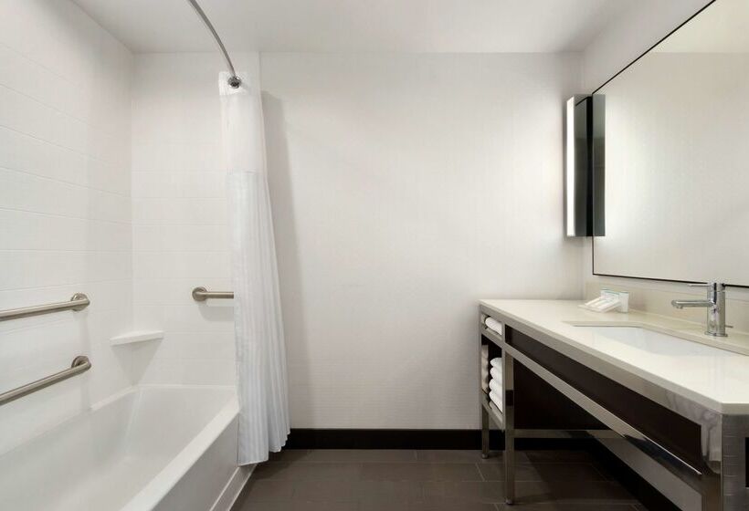 هتل Hilton Garden Inn Medford, Or 