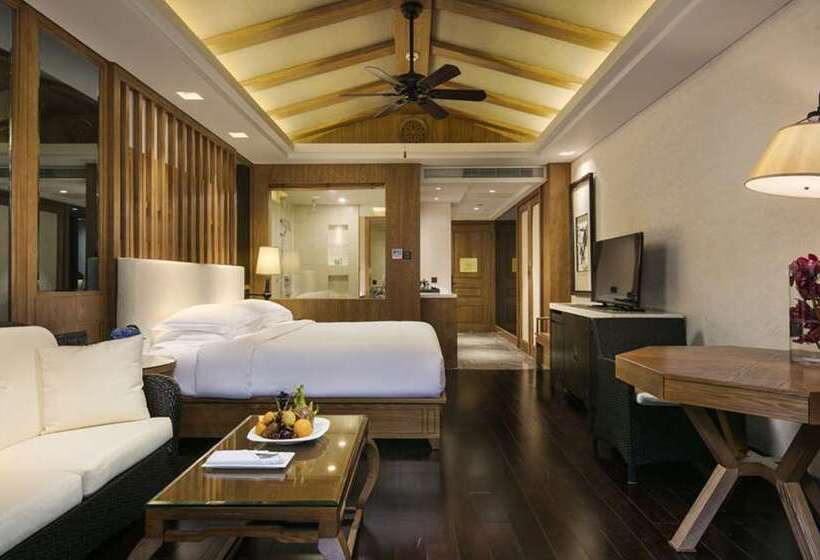 هتل Hilton Sanqingshan Resort