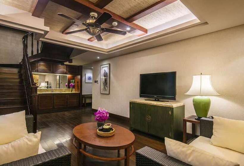 هتل Hilton Sanqingshan Resort