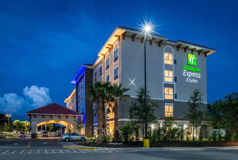 فندق Holiday Inn Express & Suites   St. Petersburg   Madeira Beach, An Ihg
