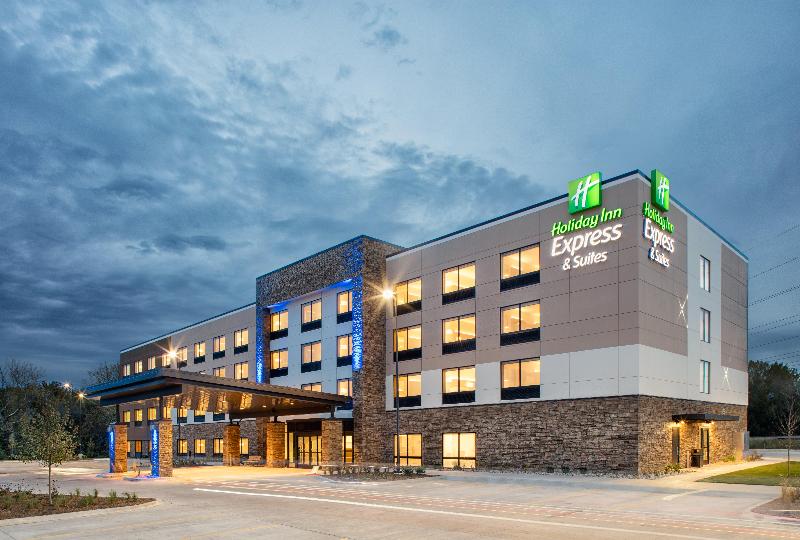 هتل Holiday Inn Express & Suites East Peoria  Riverfront