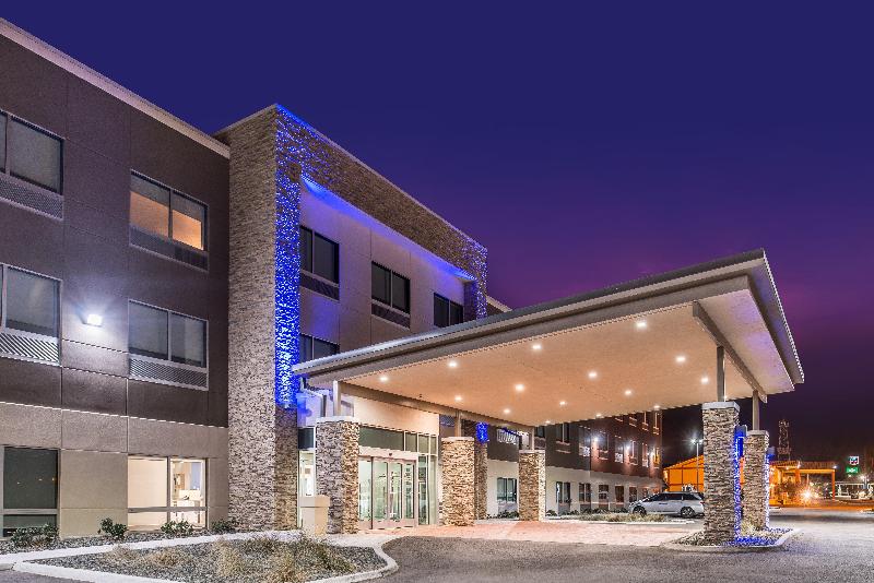 هتل Holiday Inn Express & Suites   Van Horn, An Ihg