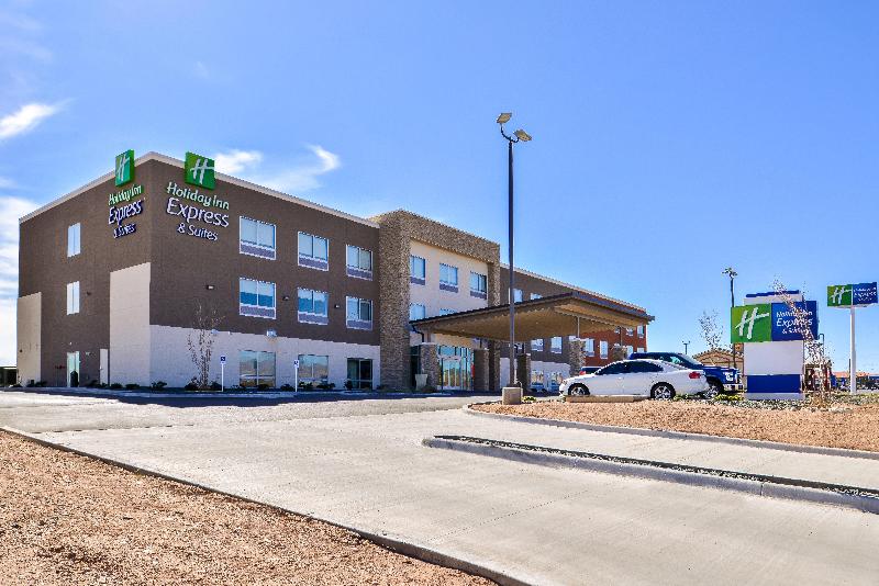هتل Holiday Inn Express & Suites   Van Horn, An Ihg