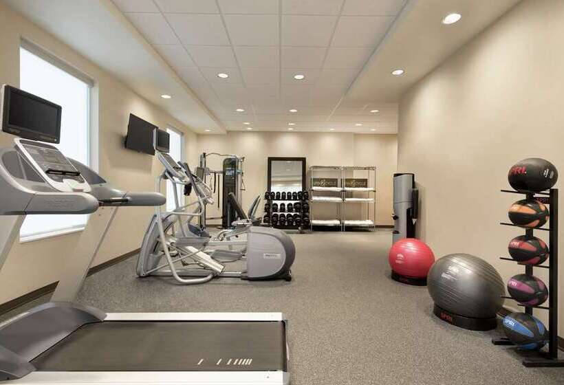 Отель Home2 Suites By Hilton Cleveland Independence