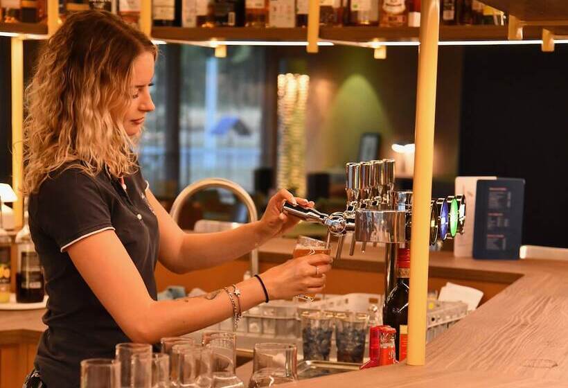 هتل Ibis Budget Nantes Reze Aeroport