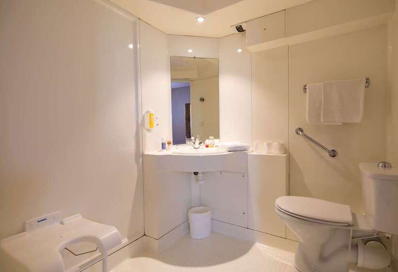 هتل Kyriad Direct Orleans   La Chapelle St Mesmin