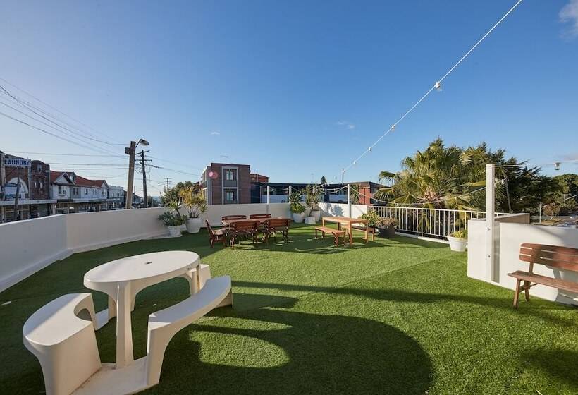 هتل Little Coogee