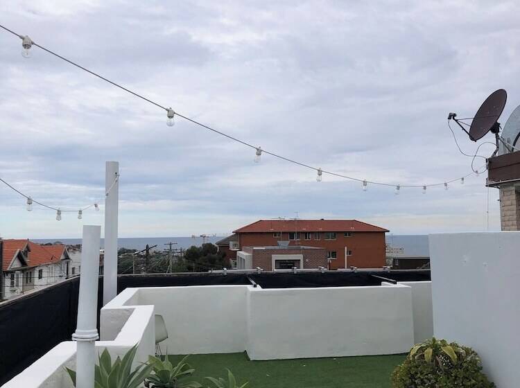 هتل Little Coogee