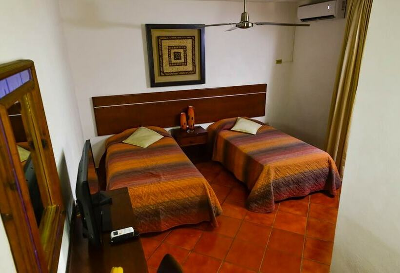 Fotos del hotel Los Girasoles:  28