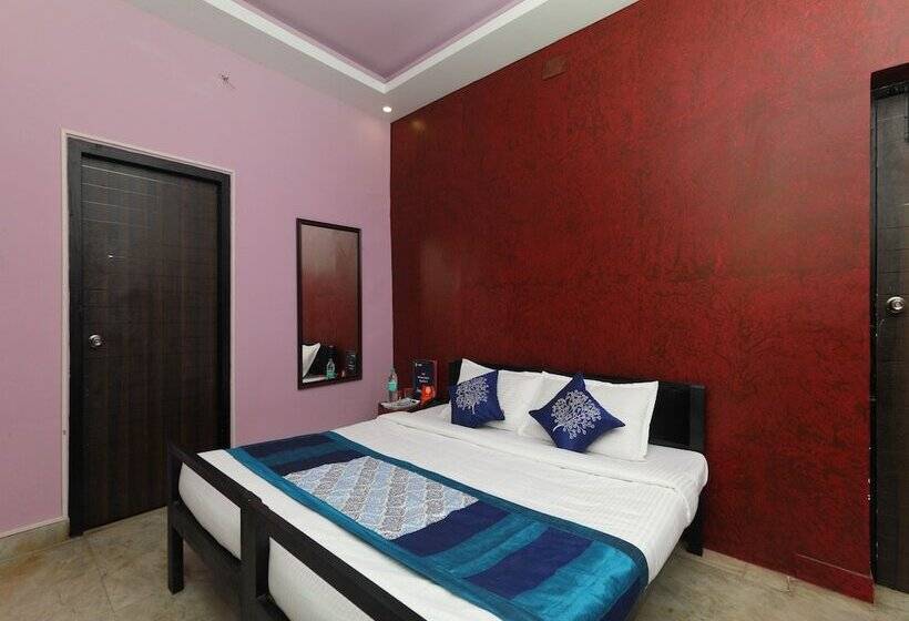 هتل Nakshatra Serviced Apartments-bawa Road