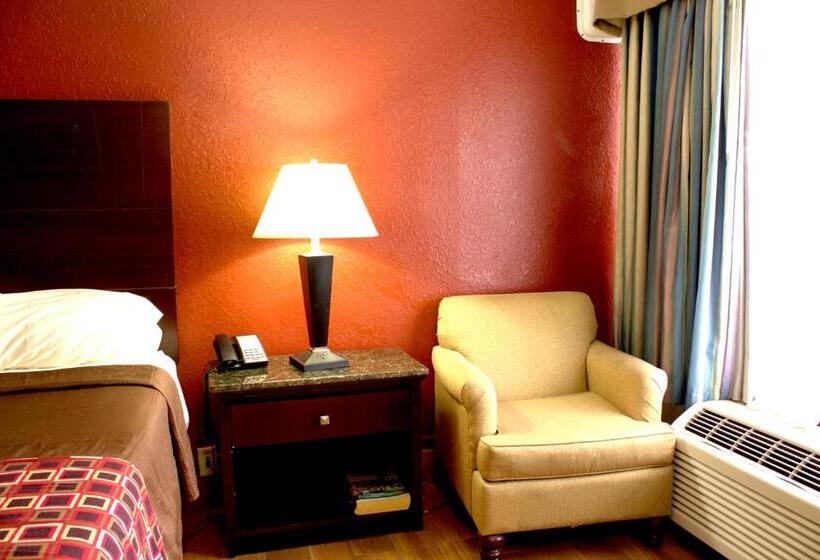 فندق Polynesian Inn