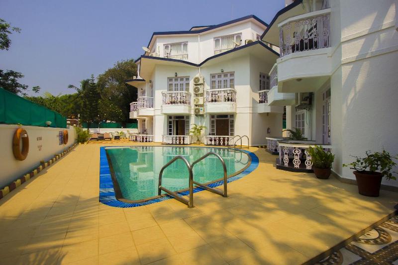 فندق Sunset Beach Resort