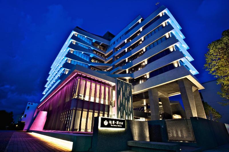 هتل The Suites Taitung