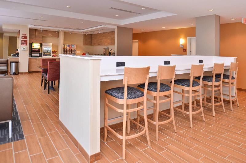 هتل Towneplace Suites By Marriott Gillette