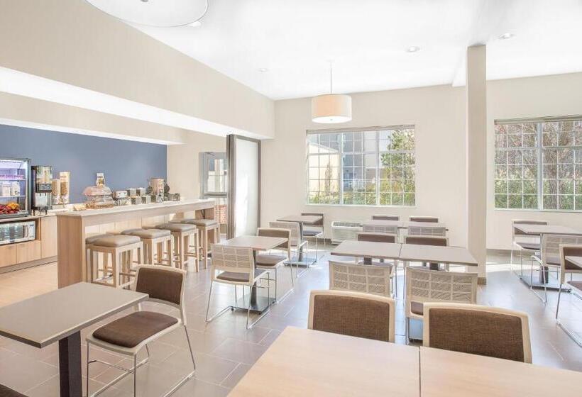 Microtel Inn & Suites By Wyndham Ocean City