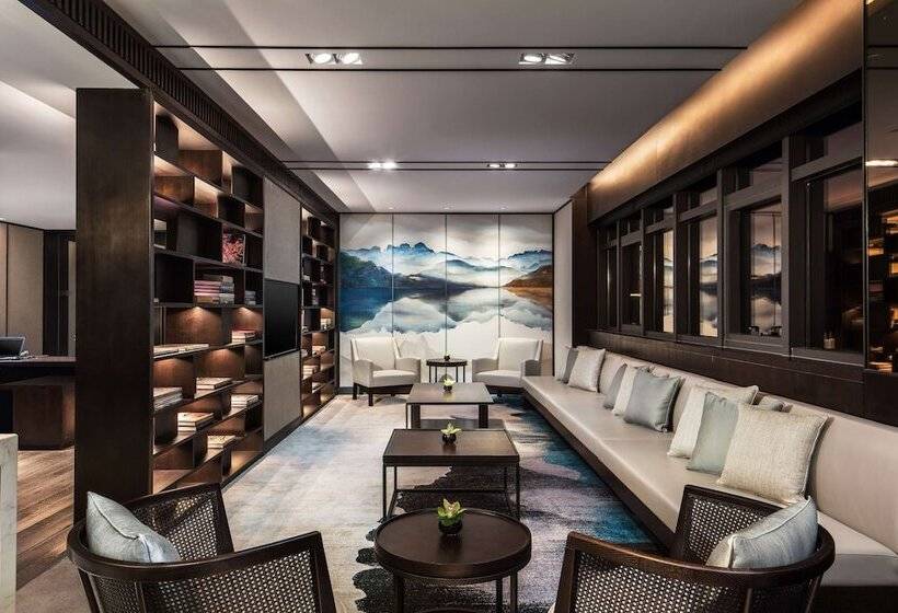 استراحتگاه Hilton Ningbo Dongqian Lake