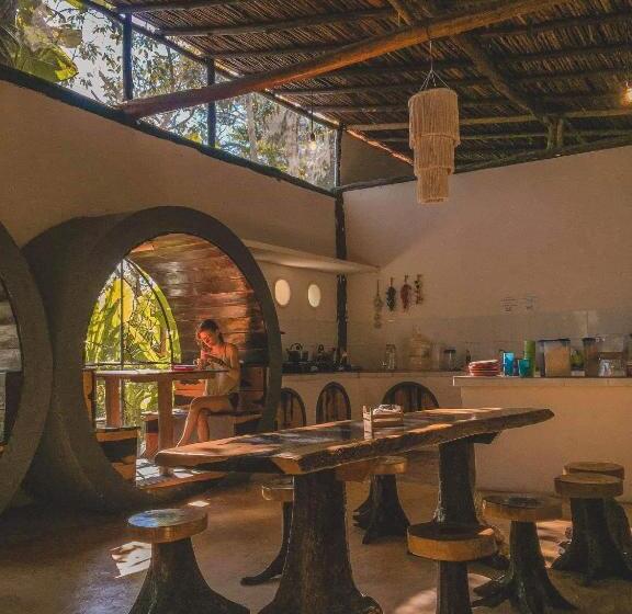 Tubo Tulum Hostel