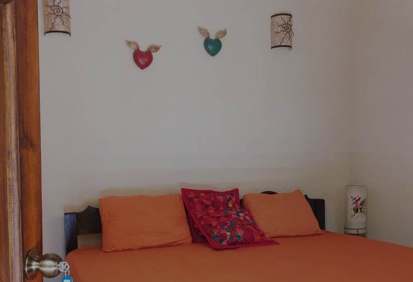 Tubo Tulum Hostel