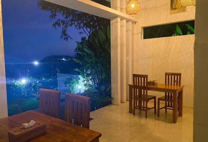 مبيت وإفطار The Hill View Lombok
