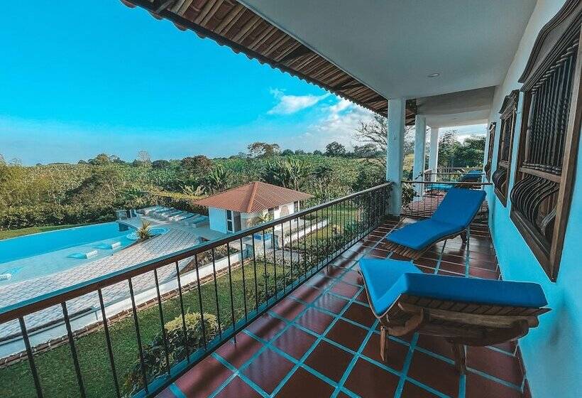 בית מלון כפרי La Casona Montañesa