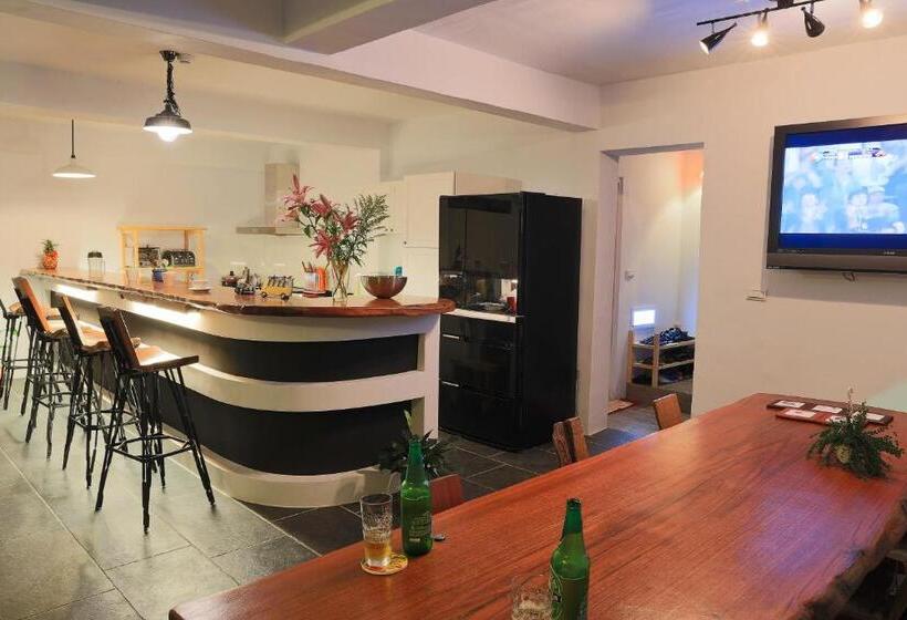 تختخواب و صبحانه 永勝客棧