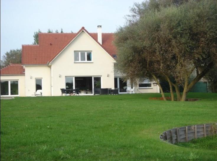تختخواب و صبحانه Chambres D'hôtes La Villa Des Hortensias