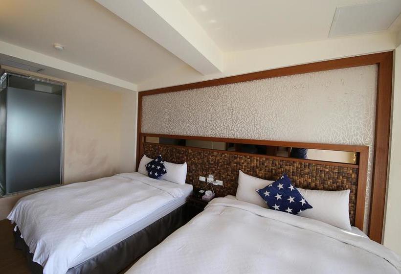 تختخواب و صبحانه Hainan Island Sea View Resort