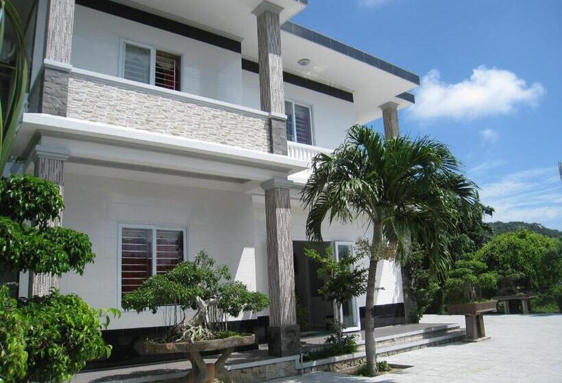 Hoa Sua Motel