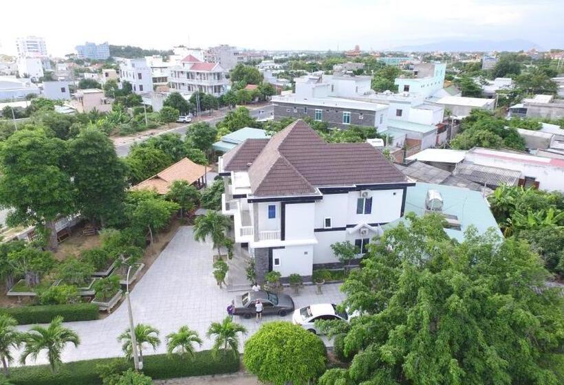 Hoa Sua Motel