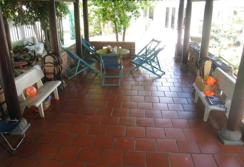 Hoa Sua Motel