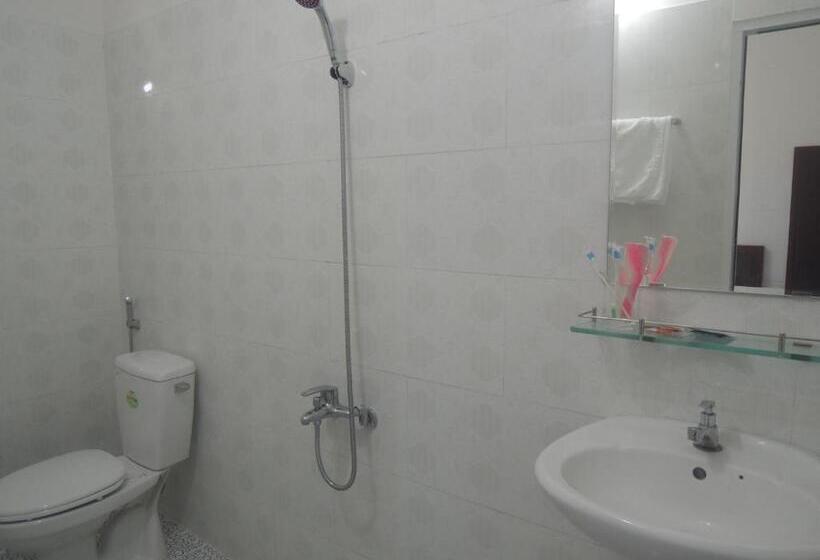 Hoa Sua Motel