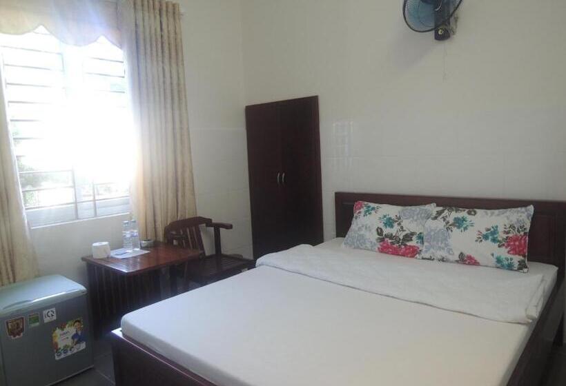 Hoa Sua Motel