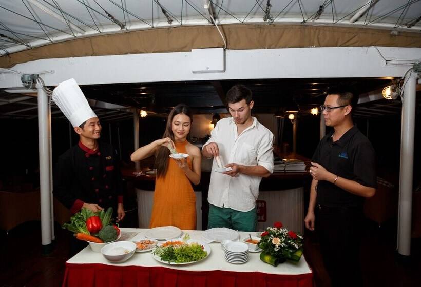 Fotos del hotel Emeraude Classic Cruises:  27
