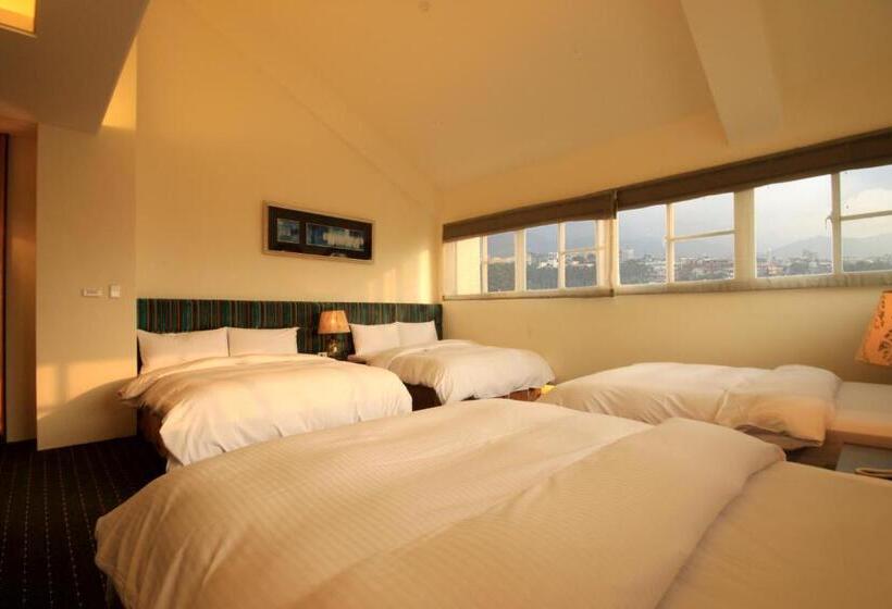 هتل Mountain Fish Water