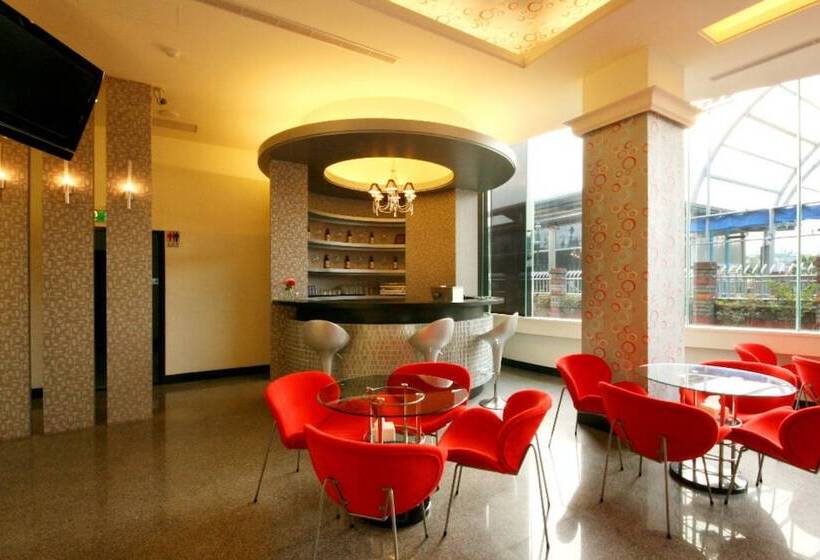 هتل Mountain Fish Water