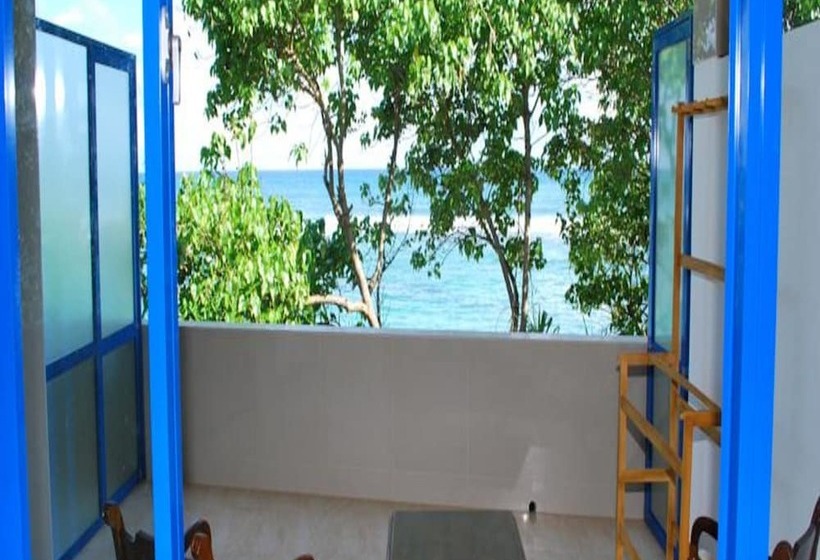 Hotel Paradise Beach Resort & Diving School