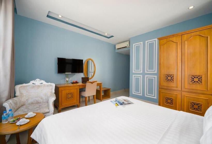 Fotos del hotel Royal Family:  8