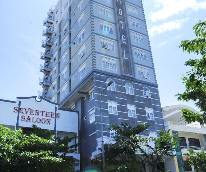 Fotos del hotel Seventeen Saloon:  2