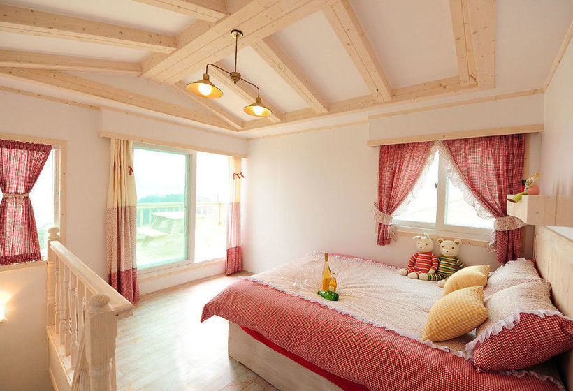 Merbleu Pension