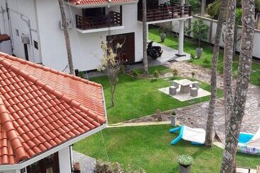 پانسیون Helis Place