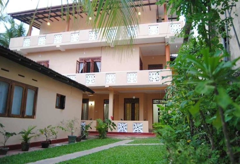 پانسیون Kumar Guest House & Apartment