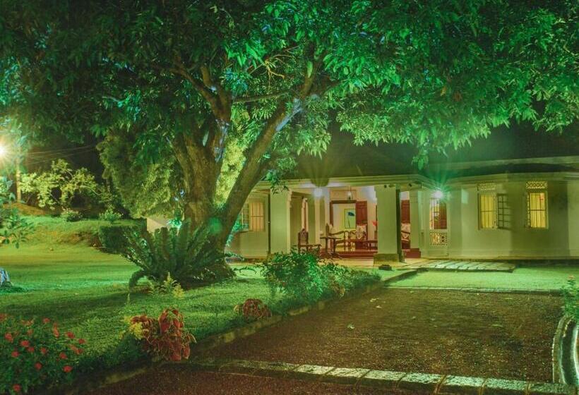 پانسیون Thalpe Walawwa Heritage Villa