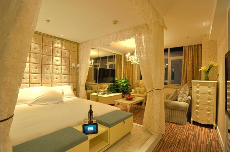 Bailing International Hotel And Apartment